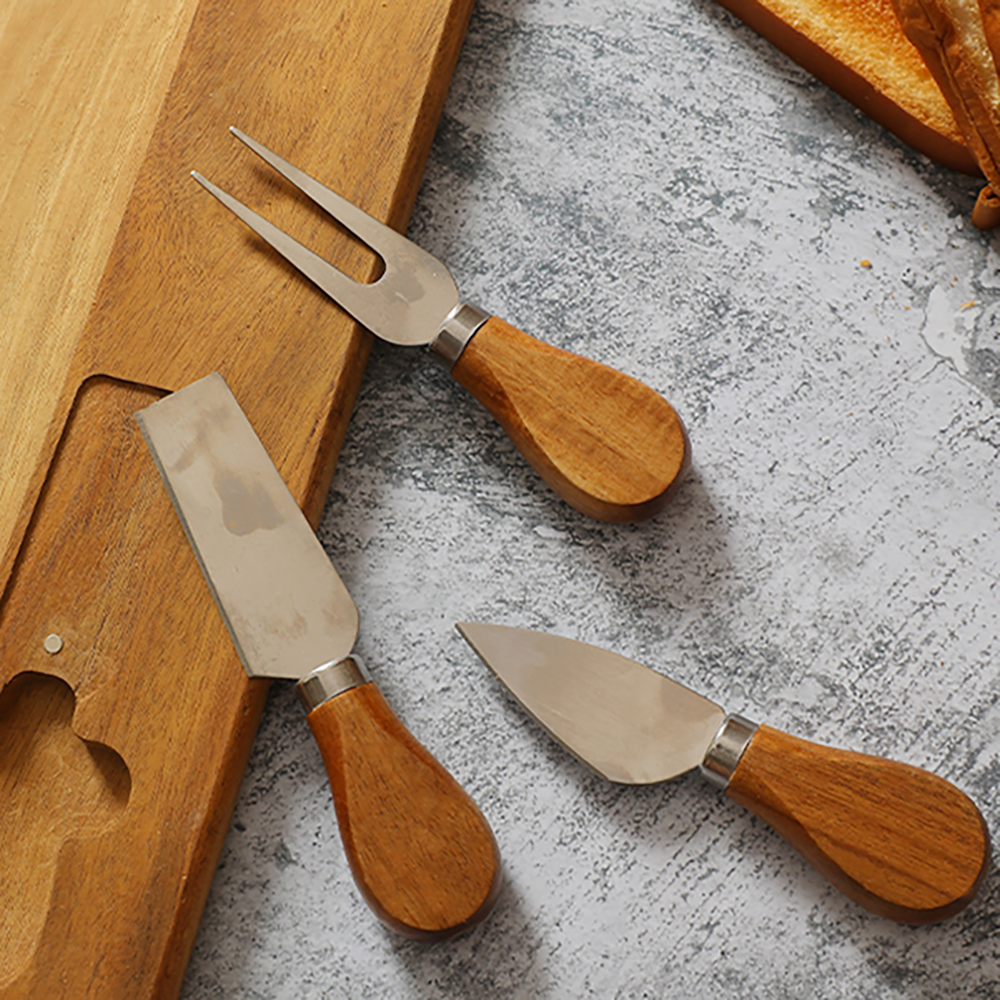 Tabla para Quesos de Madera con Utensilios - Imagen 4