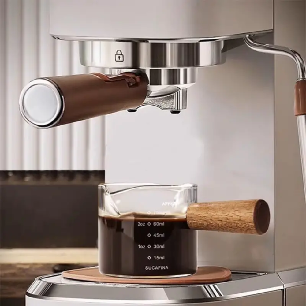 Taza Medidora Doble Boquilla con Mango de Madera 75ml - Imagen 5